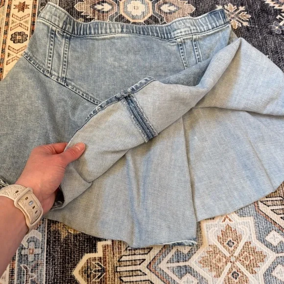 Aerie Mini Denim Flared Skirt Women’s Size Medium - Picture 3 of 11